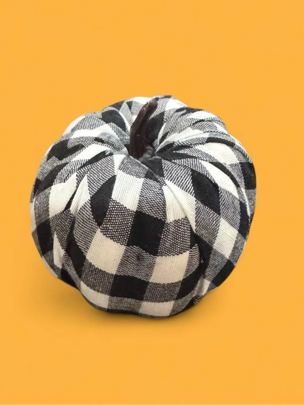 Source Unknown Buffalo Plaid, White & Tan Fabric Pumpkin Set